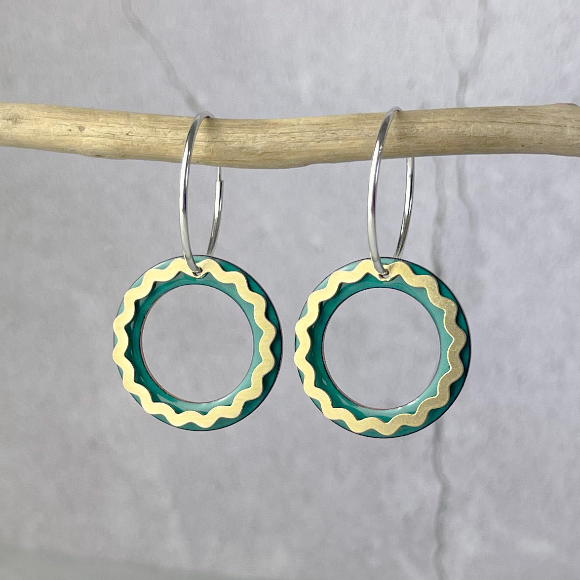 Spruce Wavy Hoop Earrings