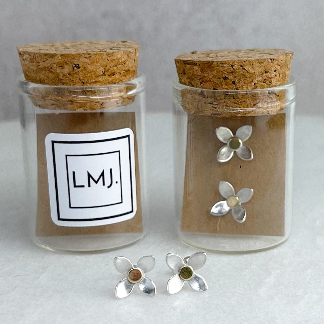 Dainty Flower Stud Earrings