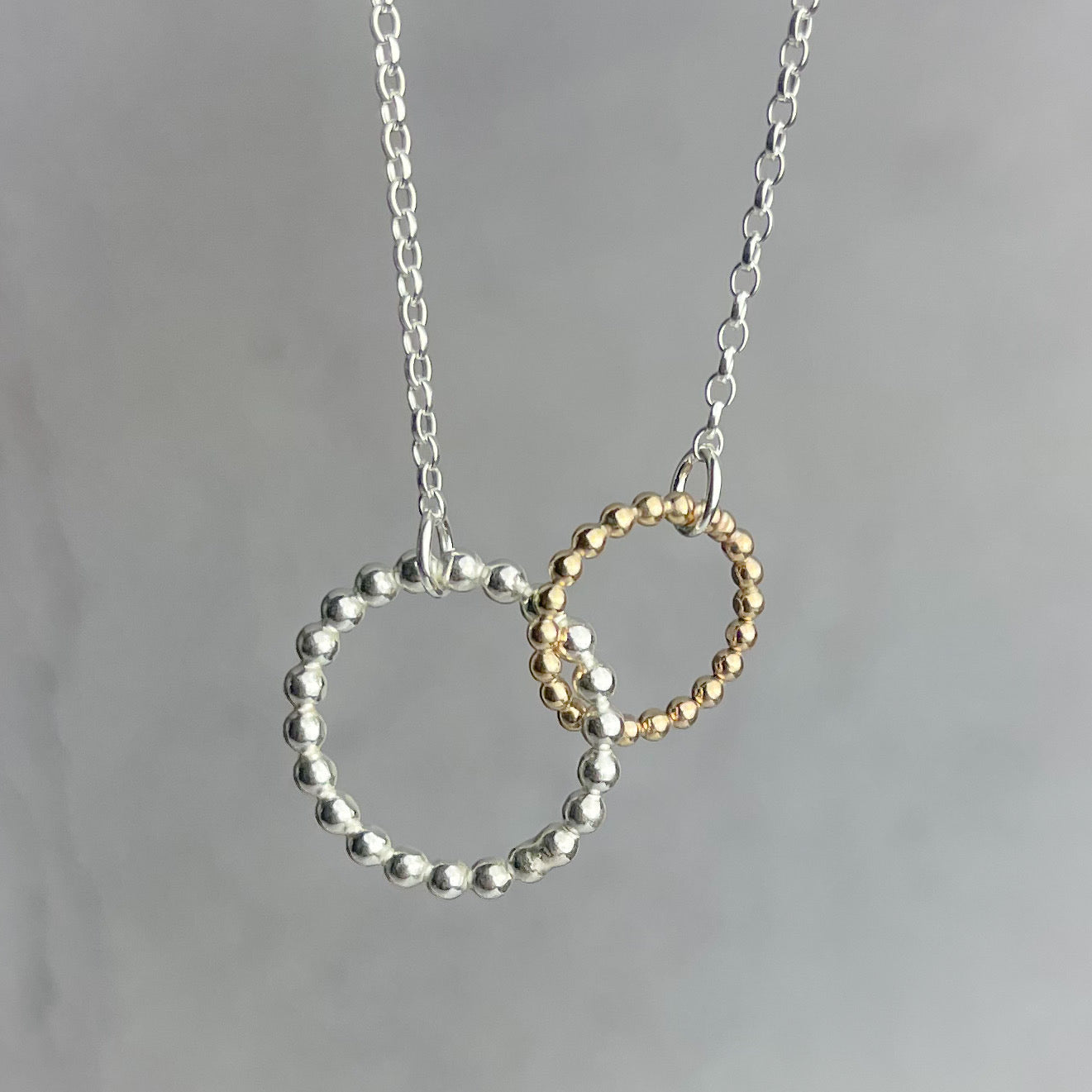 Interlinked Beaded Halo Necklace