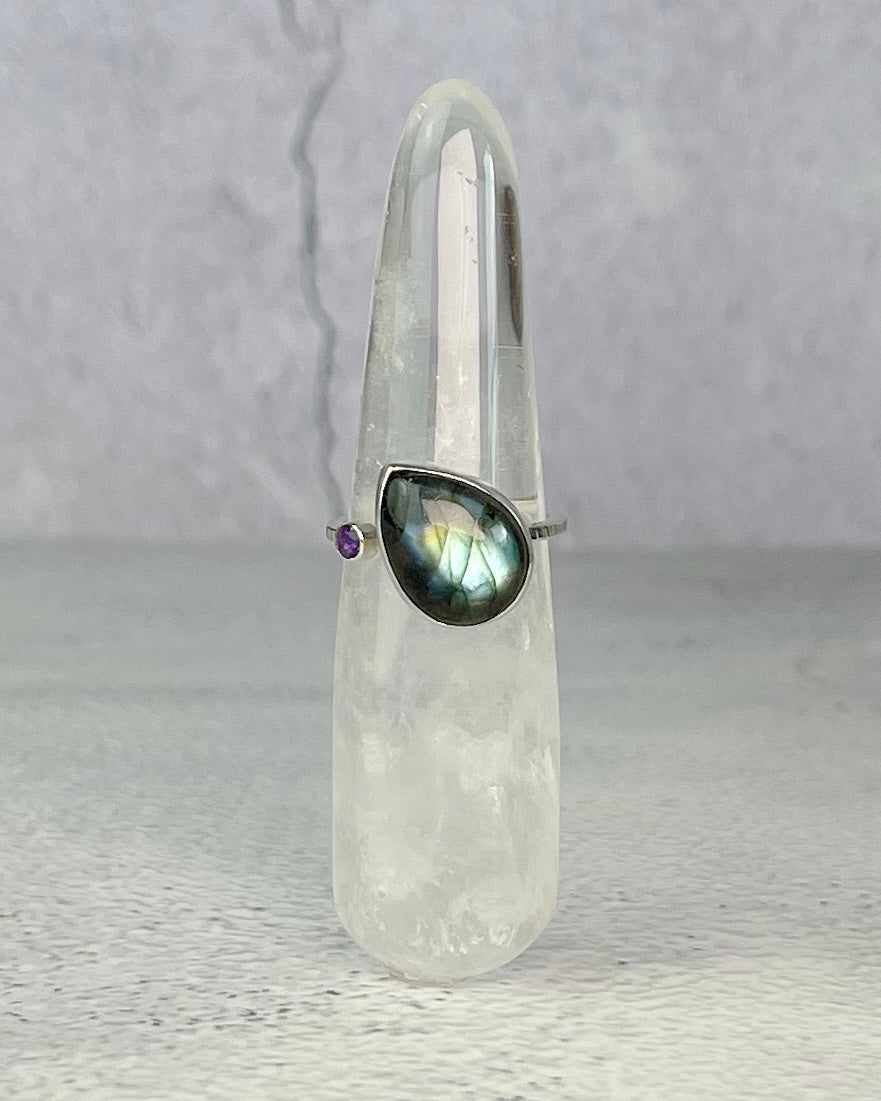 Labradorite & Amethyst Ring