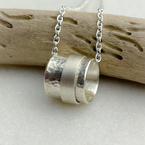 Silver Spinning Necklace